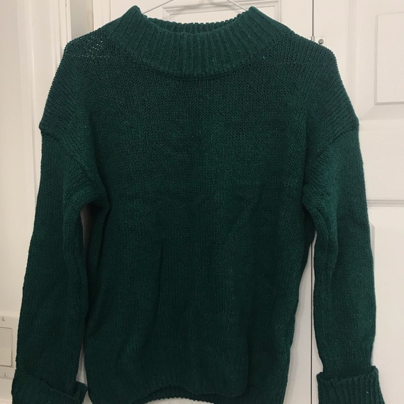 Green Sweater - Picture 2 of 4